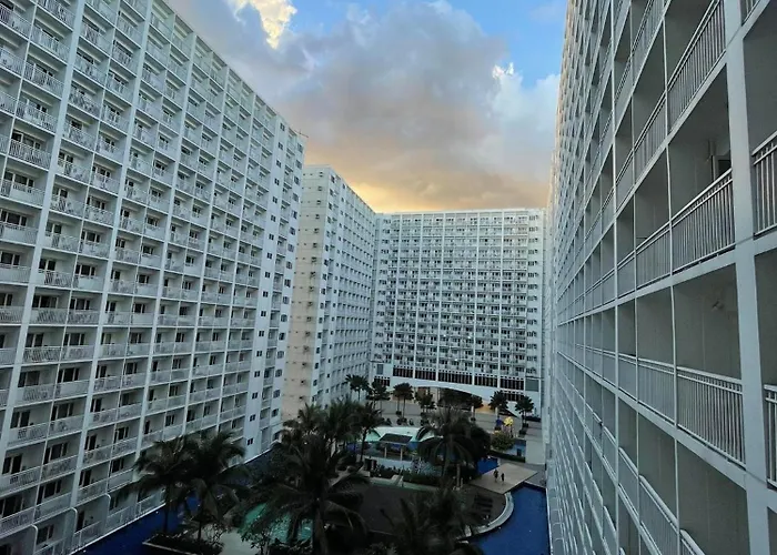 Apartment Shore Residences, Mall Of Complex By Pbyy Manila